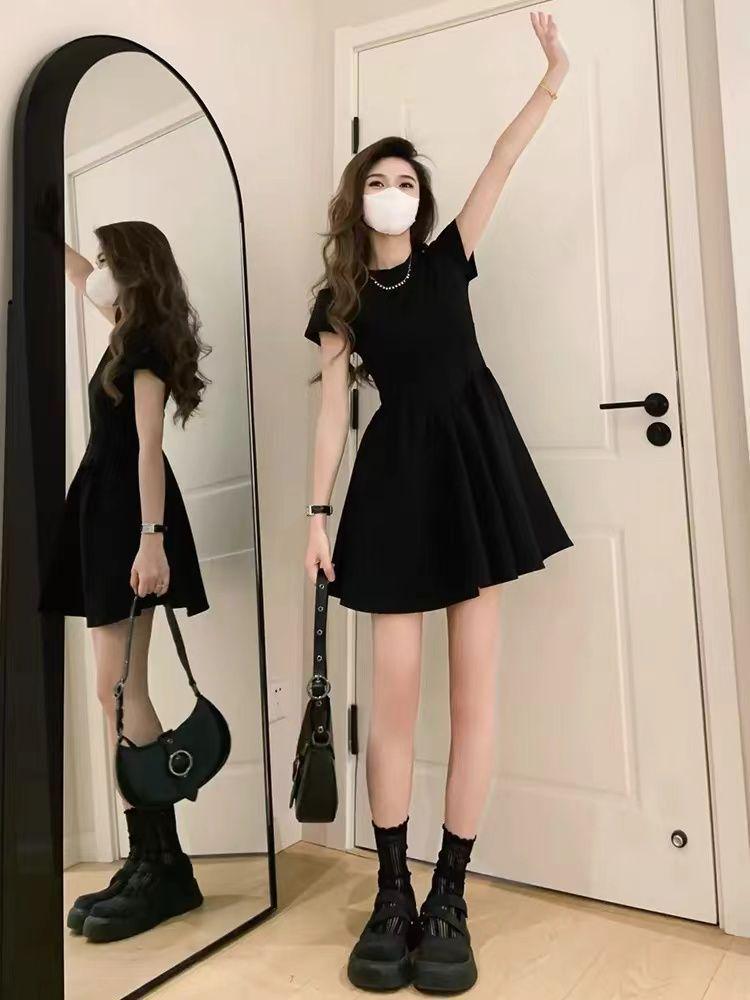 Black Elegant Women s Summer 2026 French Hepburn Style Petite Slimming Short Dress S