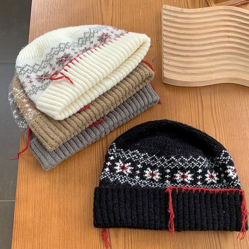 Big head circumference hat autumn and winter snowflake pattern wool knitted hat christmas hat