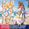 Colorful waves, color clashes polyester microfiber beach towel is highly absorbent, suitable for swimming and beach outings