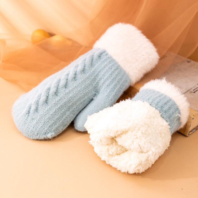 Warm Gloves Ladies Winter Korean Version Cute Plus Velvet Thickening Student Cycling Woolen Cold-proof Twist Gloves