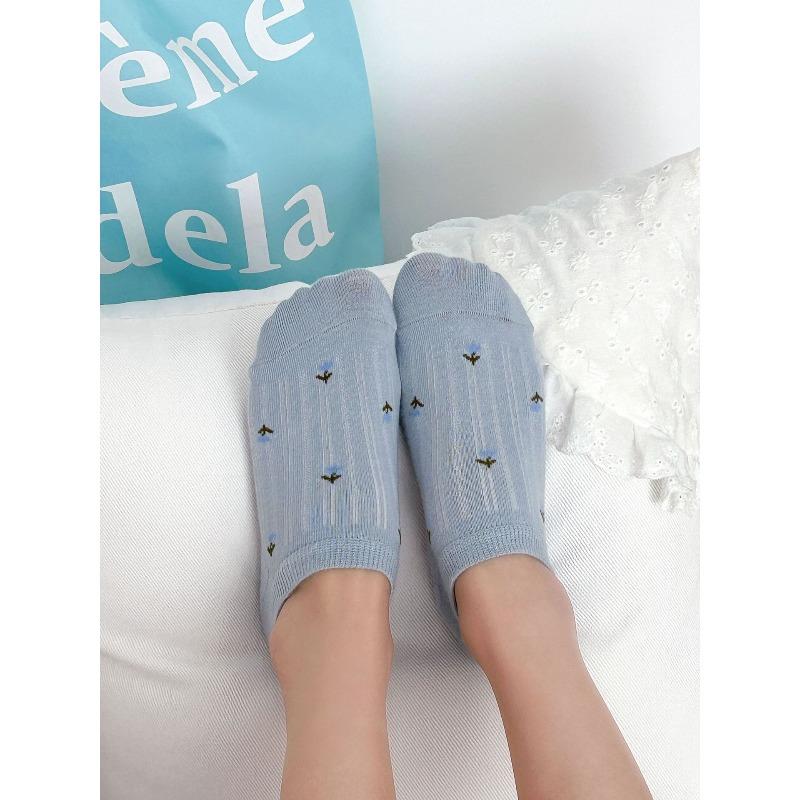 Boneless Floral Women's Socks with Invisible Shallow Opening Boat-shaped Design. Summer Lightweight Style. Anti-slip and Non-slippery. Breathable.