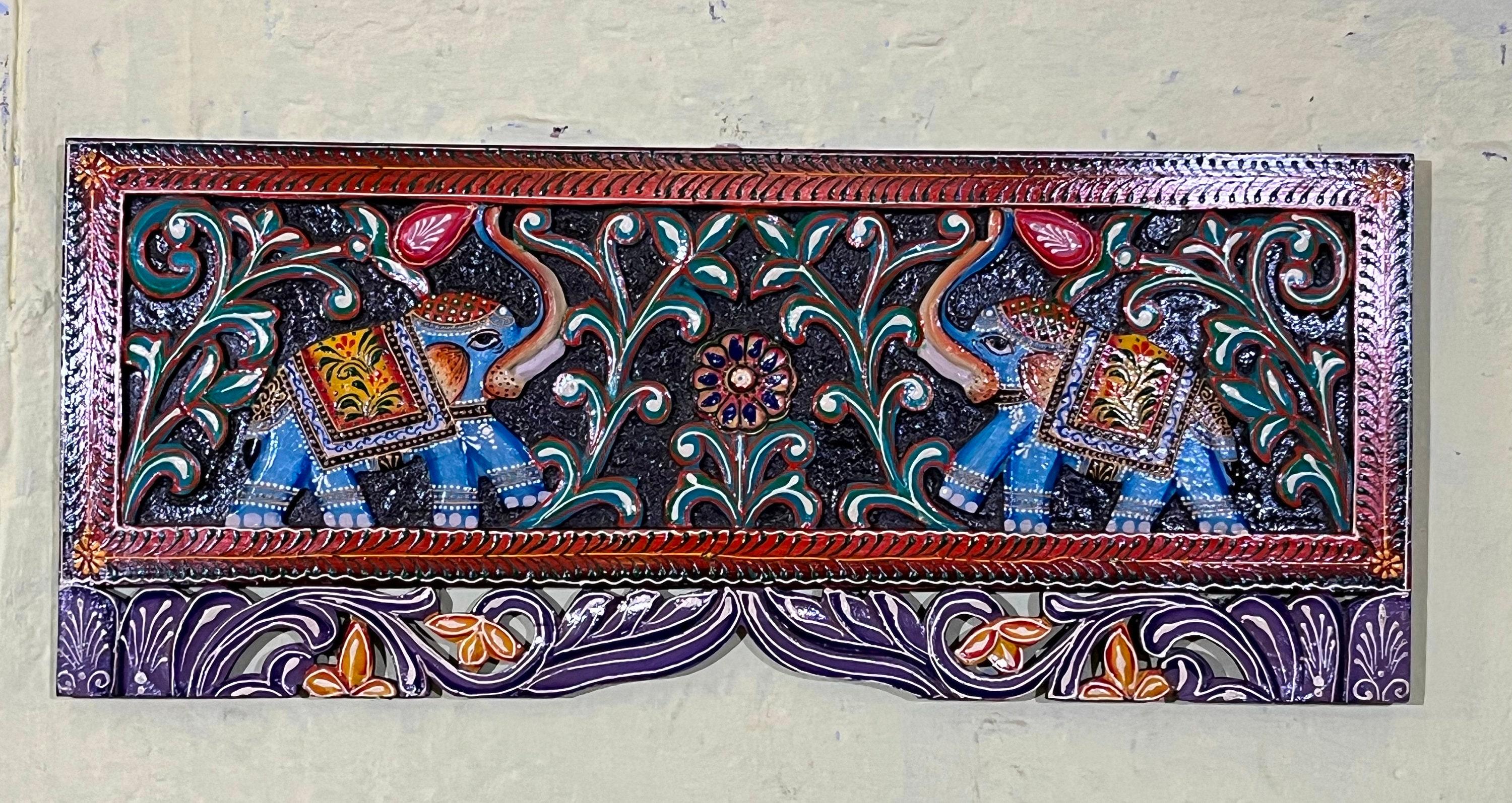 

Hand-Painted Carved Wood Elephant Panel: Indian Wall Art 16” X 8” X 24” (l x w x h) різнокольоровий