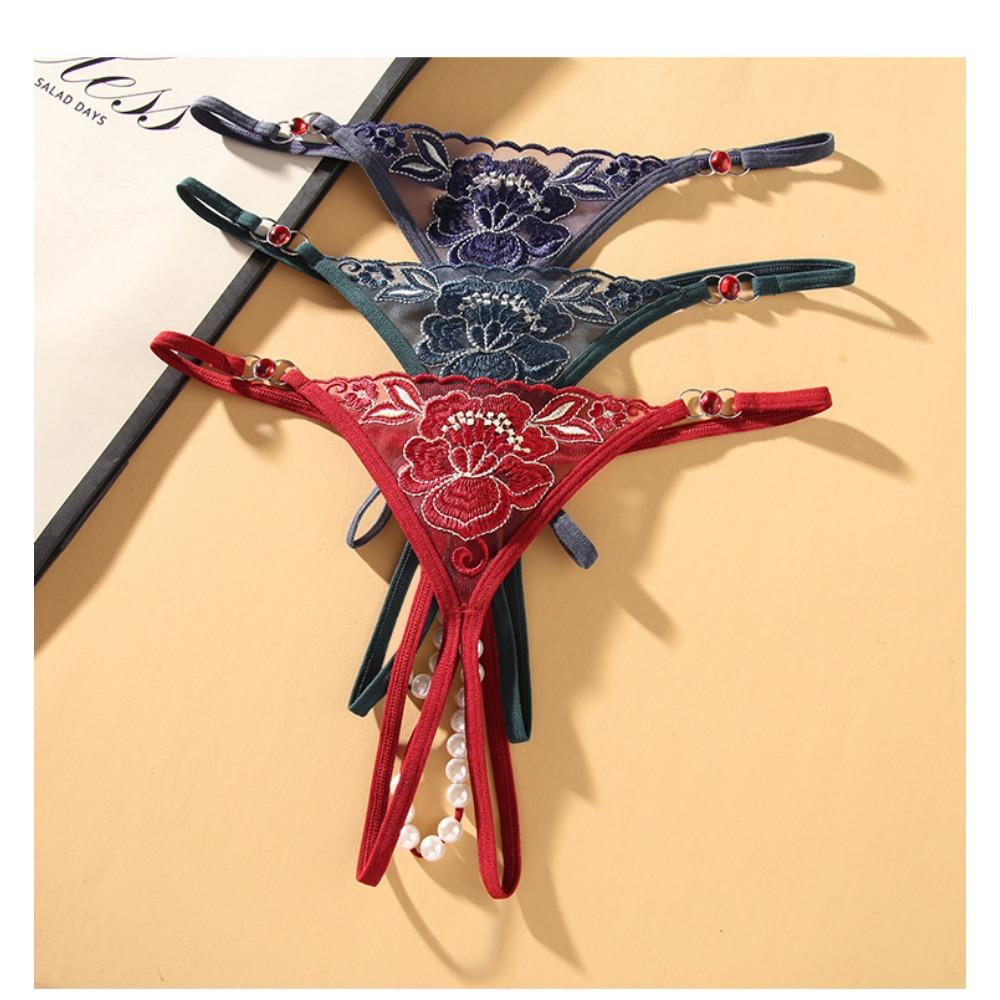 Black Temptation Diamond Thong Women's Perspective Embroidery Playable Beaded Crotch Free Sexy Panties 2270