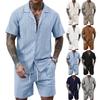 Completo estivo casual da uomo due pezzi Camicia a maniche corte con bottoni Pantaloncini con vita elasticizzata e coulisse Tessuto leggero e traspirante Vestibilità rilassata