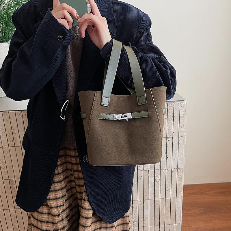 Die beliebte kleine Tasche dieses Jahres für Damen, Herbst und Winter, Retro, 2025 neu, vielseitig, Umhängetasche, Crossbody, Muttertasche, Beuteltasche