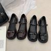 Retro French Inspired Pu Flat Shoes With Slip On Closure For Spring Season