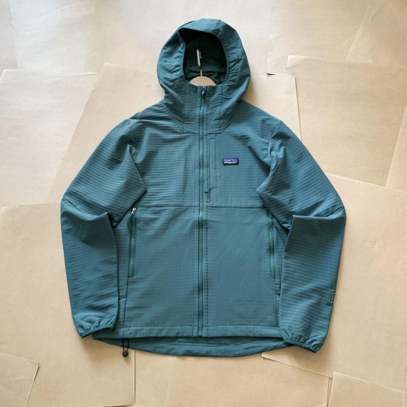 Mens Outdoor Softshell Jacket Windproof Water Resistant Hooded Casual Trendy Fall
