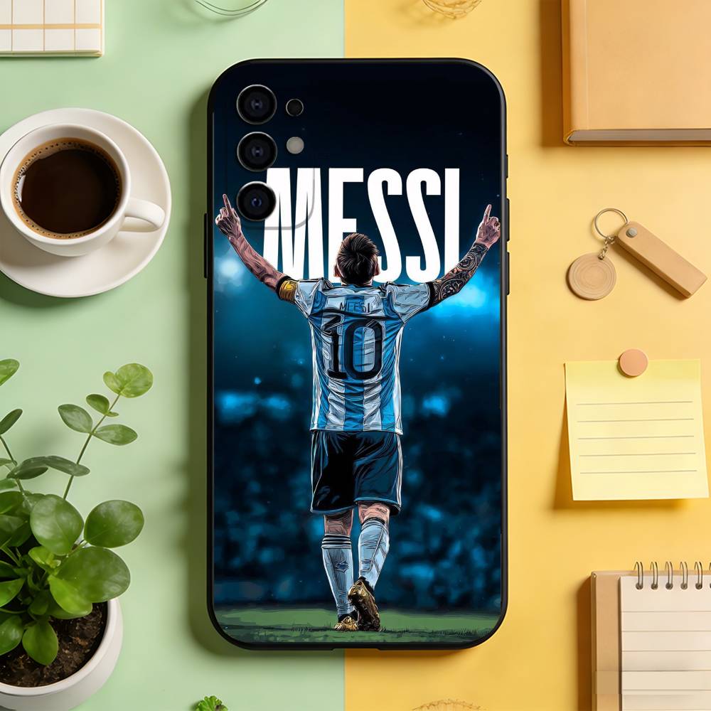 

Cool Number 10 Football Player Phone Case Black Silicone Soft For Samsung S25,S24,S21,S22,S23,S30,Ultra,S20,Plus,Fe,Lite Samsung S24