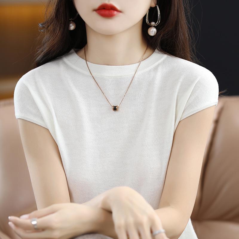 Dámský letní vlněný pletený top s krátkým rukávem a kulatým výstřihem