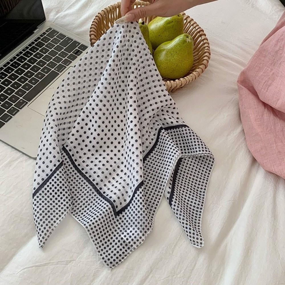Fresh And Simple Women's Scarf Korean-style Artistic Headscarves Trendy Small Square Scarves