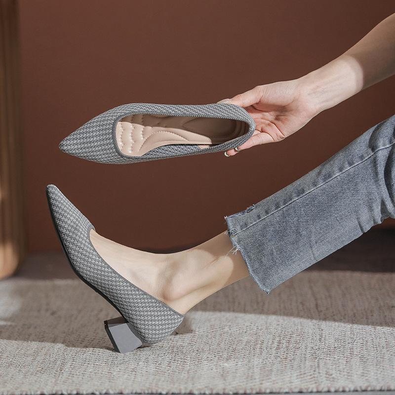 

Spring and Autumn new breathable thick-heeled flying-woven shoes, one-pedal versatile thousand bird grid woven single shoes 34