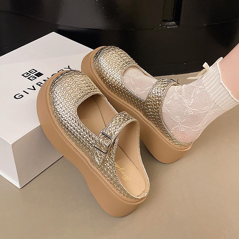 Dámské mokasíny na platformě muffin 2025 nové jarní a letní exploze retro tkaná taška hlava poloviční pantofle malé sandály