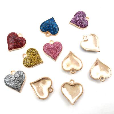 Pendentif d'amour en poudre d'oignon vert dégoulinant, pendentif en forme de cœur pêche, accessoires pour bracelet et collier, 5 pièces, perles en vrac, accessoires de mode
