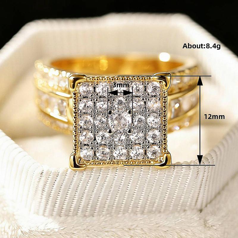 Huitan Exquisite Engagement Rings for Women Bright Gold Color Finger Rings with Shiny CZ Luxury Elegant Graceful Party Jewelry