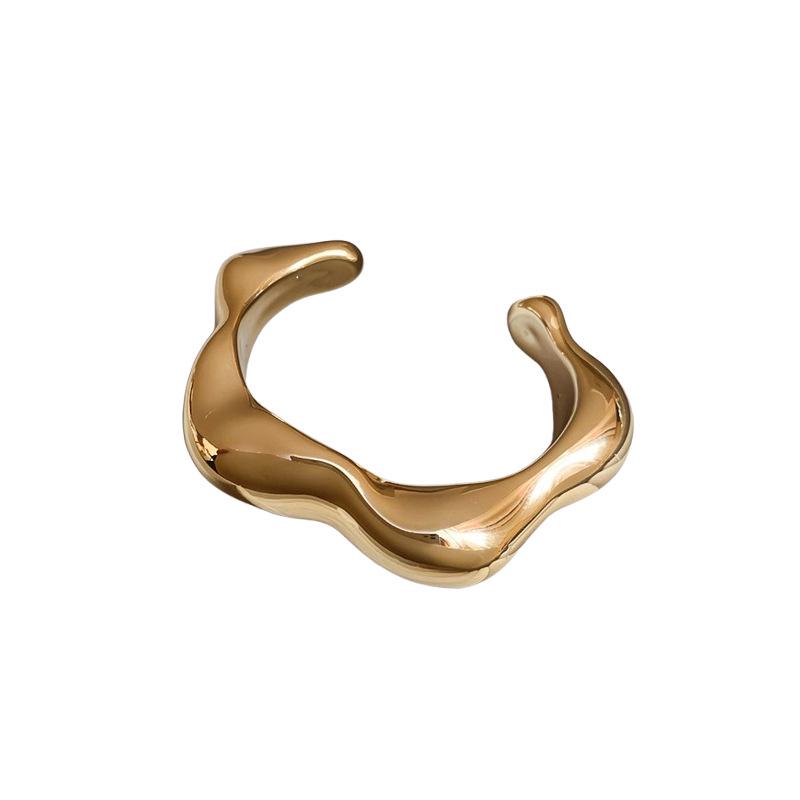 European and American Niche Irregular Bangle: High-End Fashion Design Bracelet for a Unique, Stylish Look