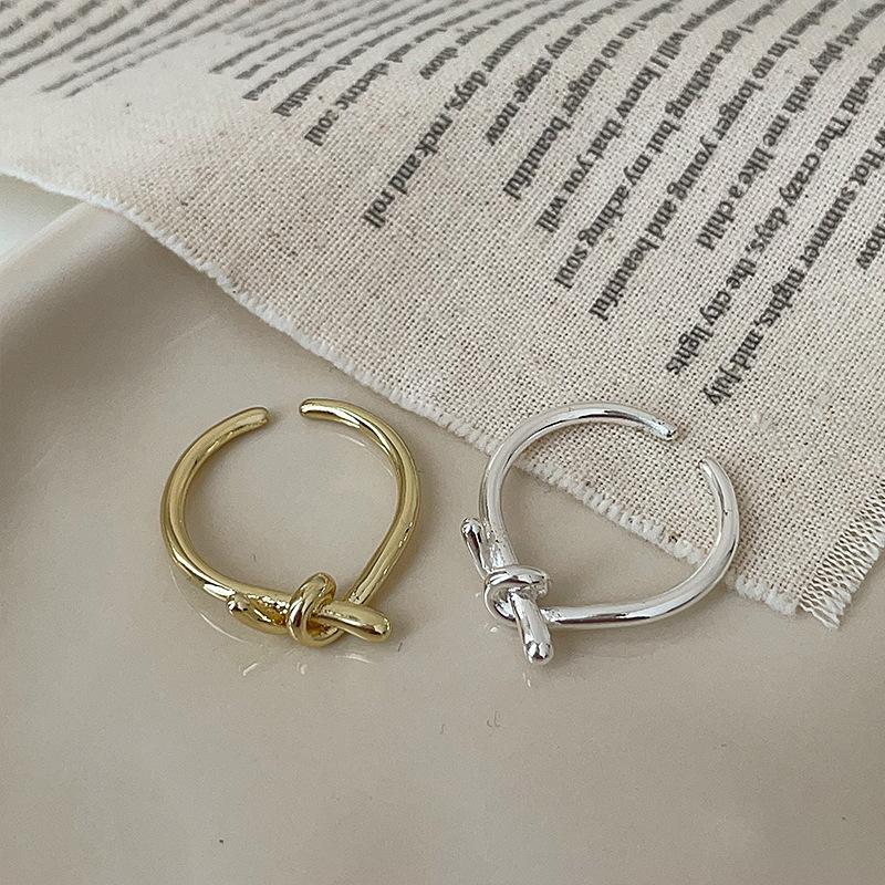 Design Sense Knotted Metal Opening Ring Female Simple Niche Personality Light Luxury Elegant Fashion Versatile Ring Ring