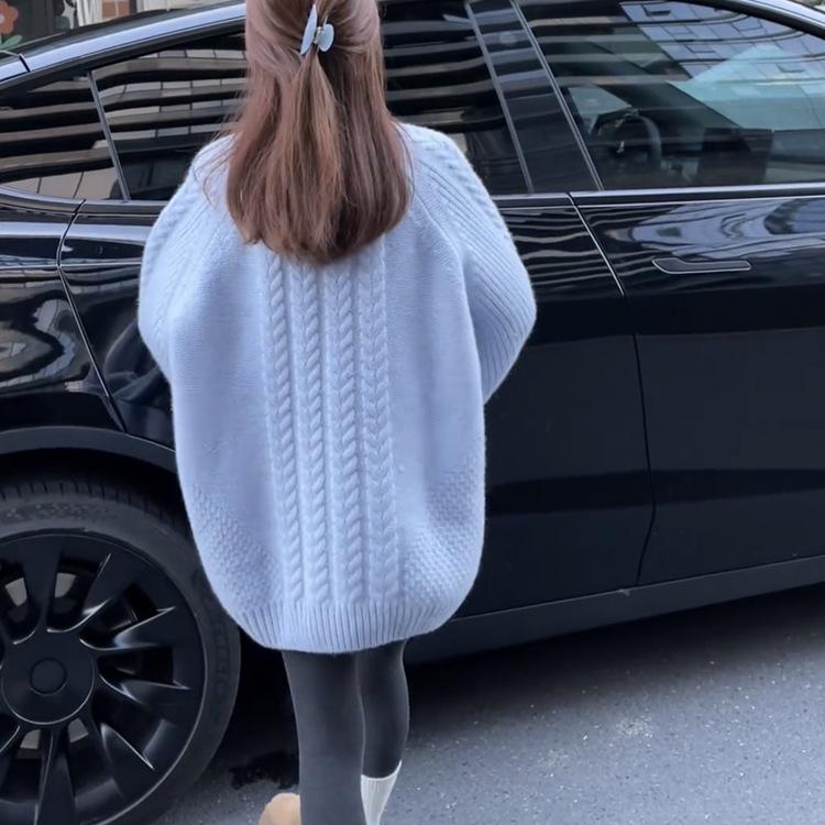 Women's Korean Style Oversized Winter Knit Sweater - Mid-Length, Loose, and Versatile