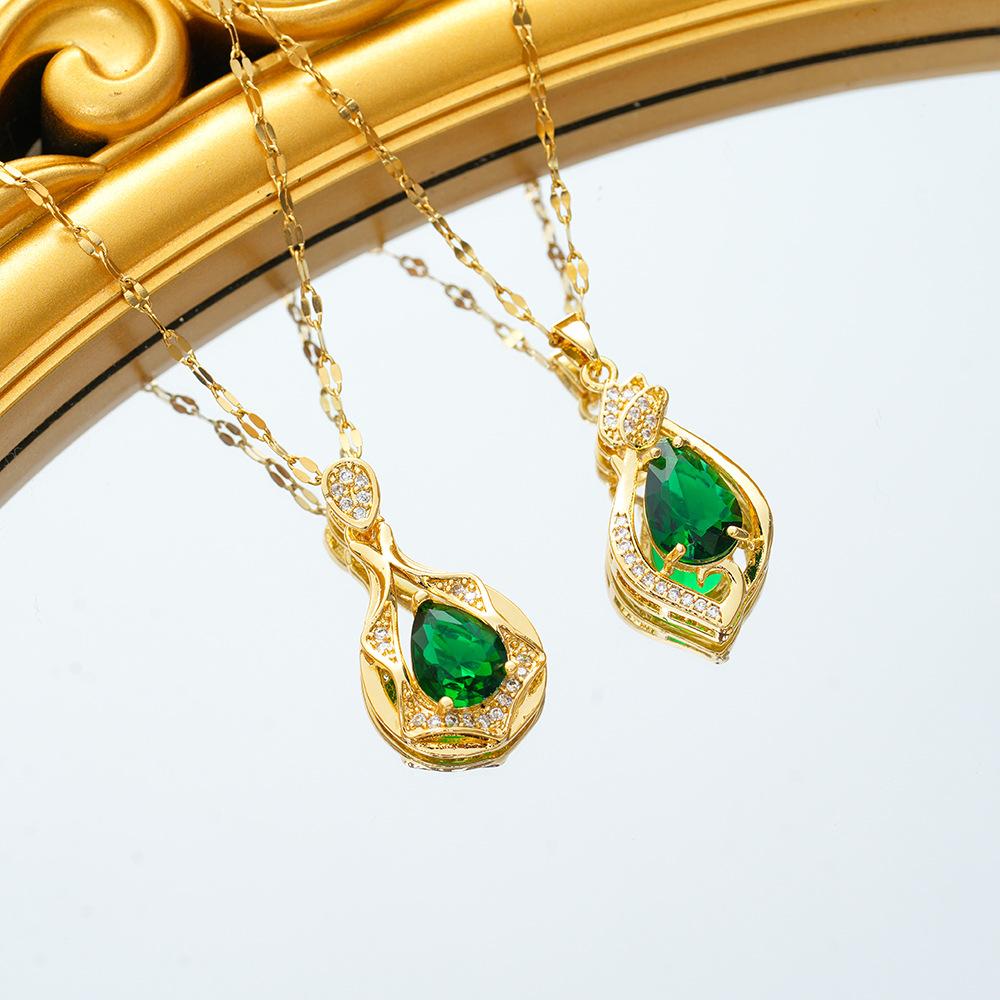 Fashionable Drop Shaped Green Zircon Necklace For Women Elegant Collarbone Chain Versatile Necklace Jewelry