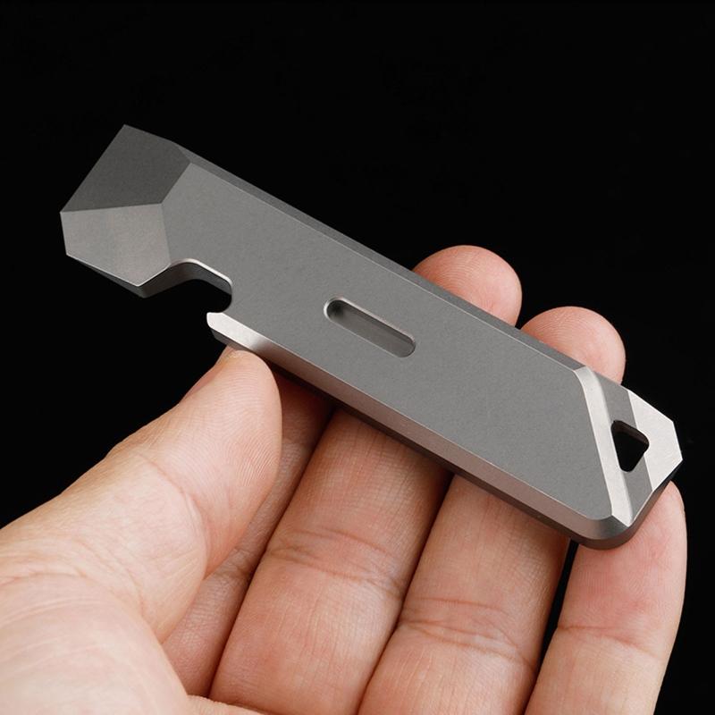 Mini EDC Pry Bar Flat Open Bottle for Crowbar Metal Beer Bottle Opener Outdoor Camping Survival Tools Easy to Carry