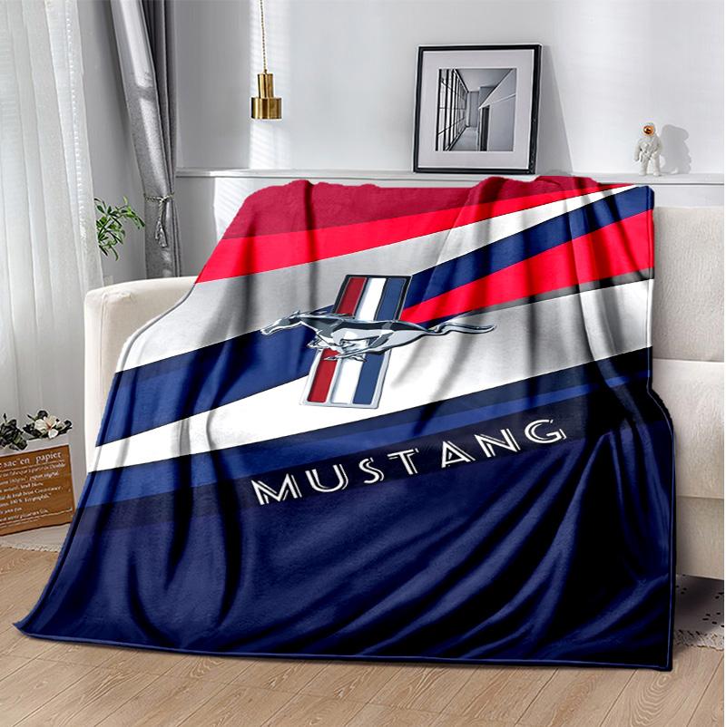 Coperta in Flanella Mustang Morbida Calda per Tutte le Stagioni, Design per Campeggio, Viaggi in Auto, Escursionismo Divano, Letto, Ufficio Regalo Perfetto per Feste