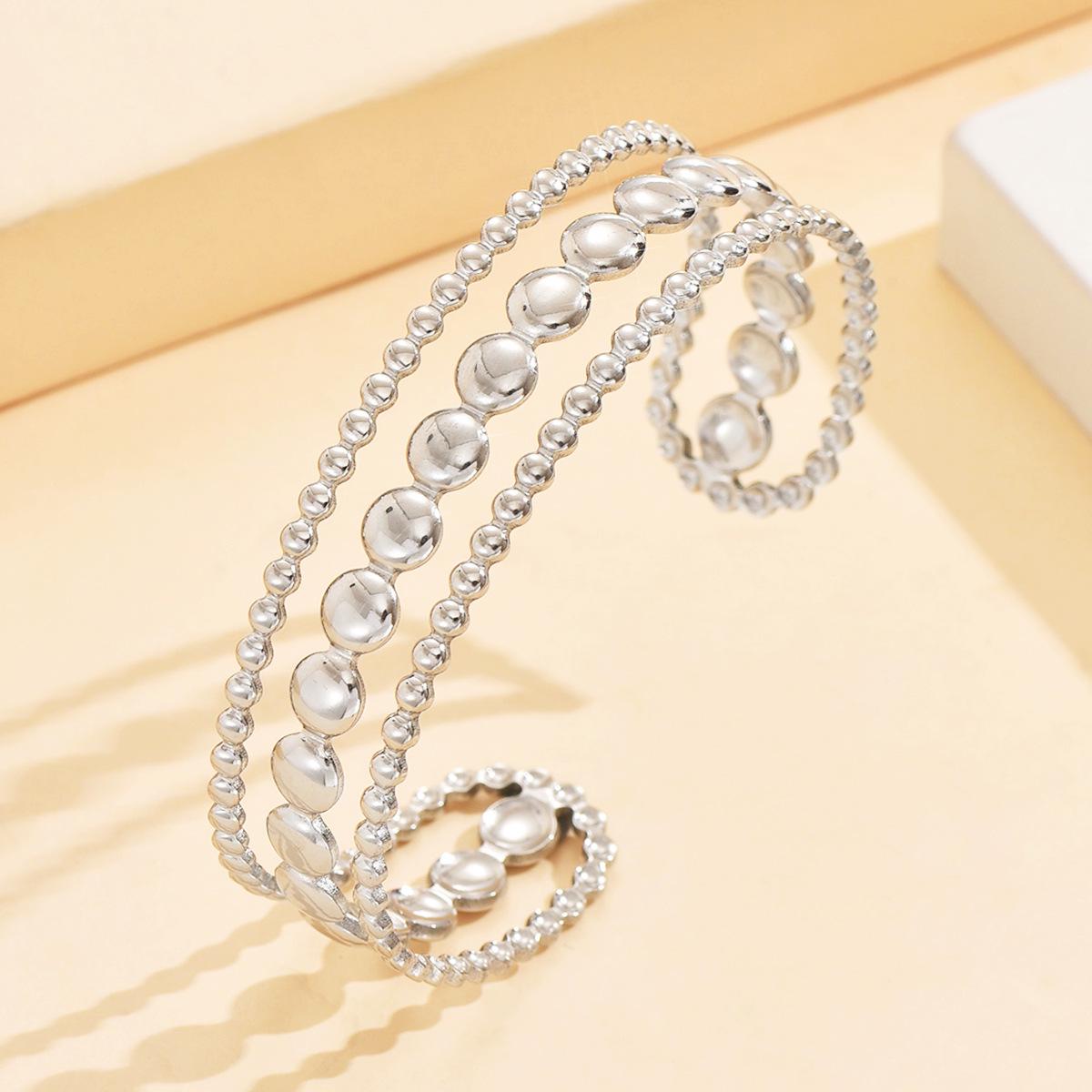 18K Gold Retro Palace Geometric Hollow Stainless Steel Bracelet Bangle
