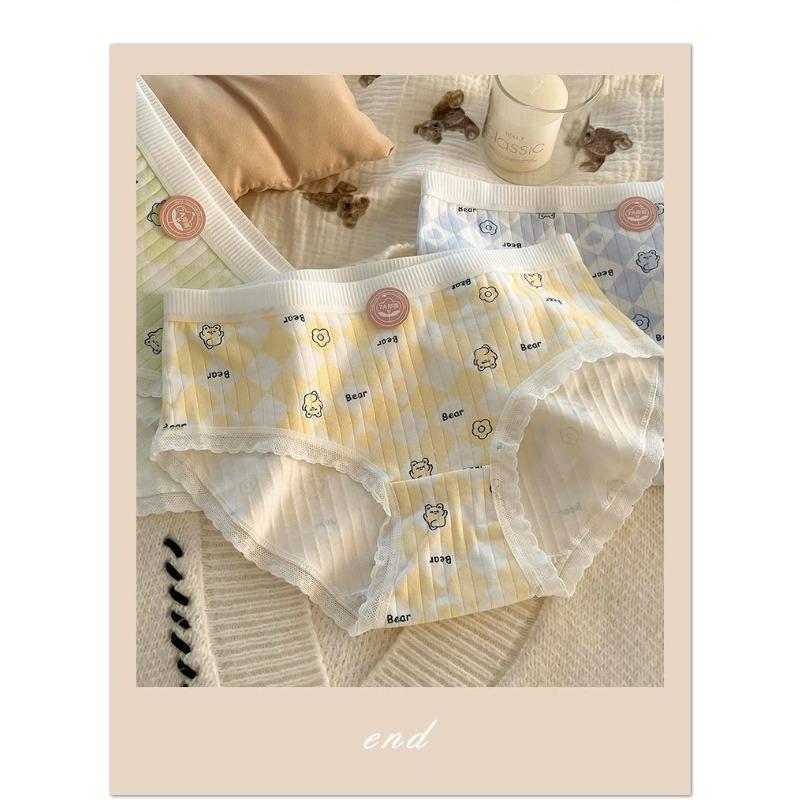 Antibacterial Pure Cotton Cute Teddy Bear Printed Panties with Waist and Hip Triangular Women’s Panties