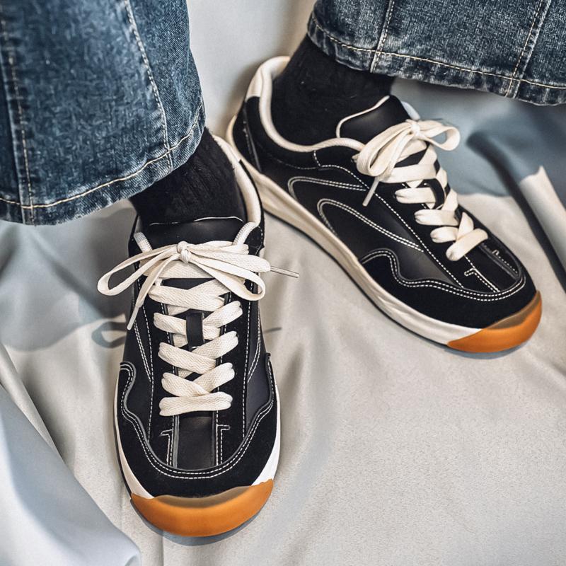2026 New Trend Low Top Breathable Thick Sole Niche Lightweight Comfortable Casual Sports Men's Shoes Trend
