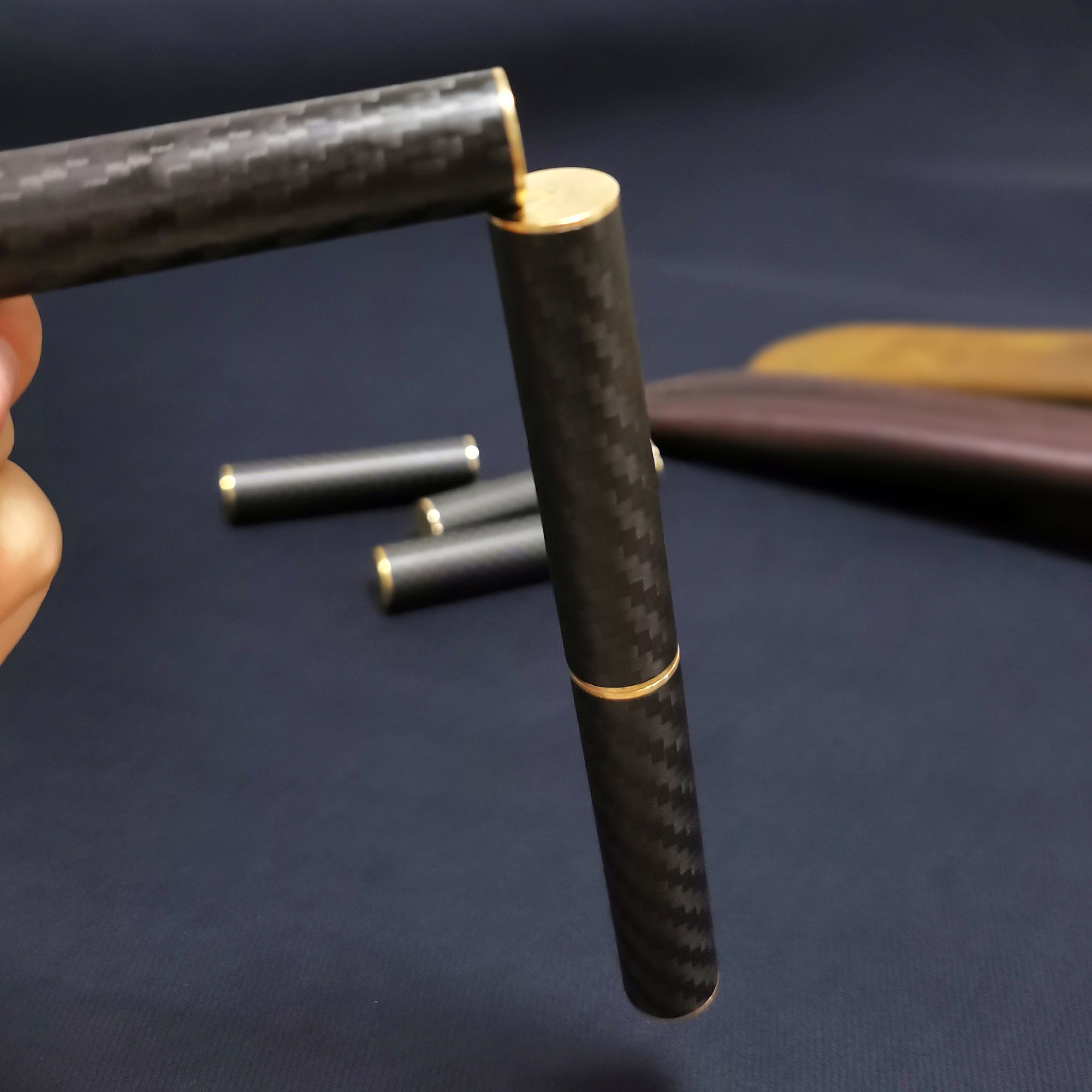 Антистрессовые палочки для пальцев Набор из трех магнитных игрушек из углеродного волокна — фото 7