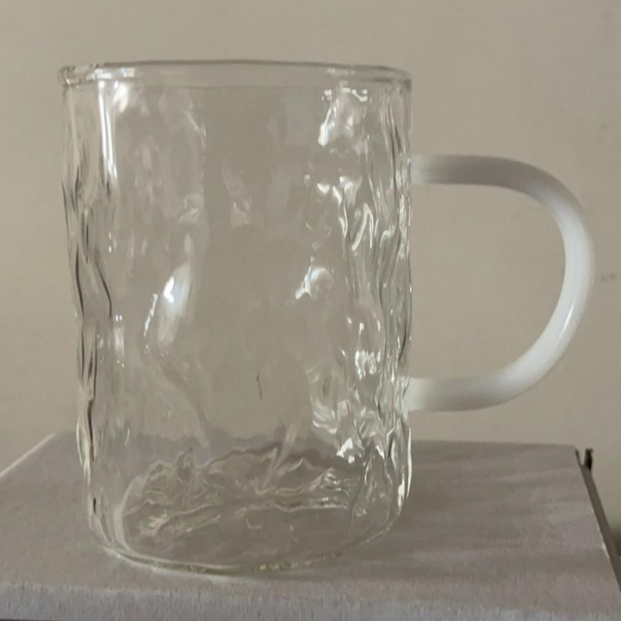 Högkvalitativ Värmetålig Kaffemugg i Glas med Handtag för Damer - Explosionssäker och Idealisk för Te eller Kaffe.