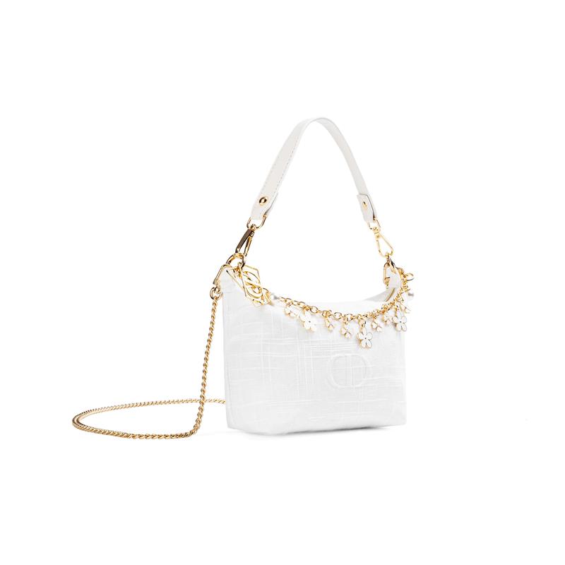 DIOR [Customized Cosmetic Bag] Canvas White Flower Secret Chain Decoration Gentle Girly Style French Romance Textured Fabric White Storage Bag