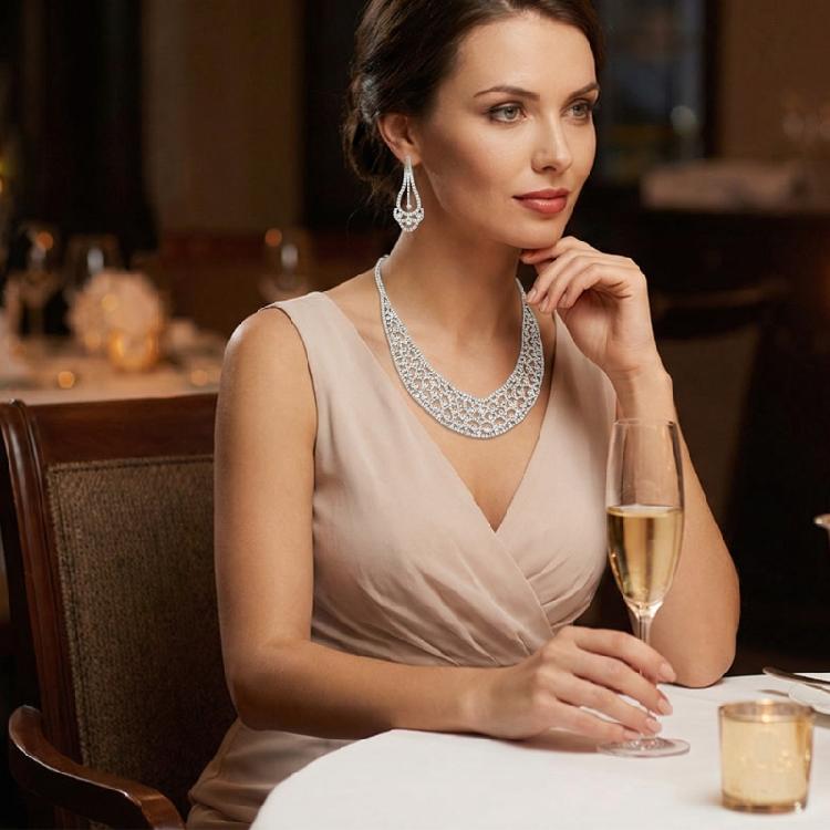 Contemporary Hollow Circle Design Studs Earrings With Matching Dainty Chain Necklace Rhinestones Set for Women Grils