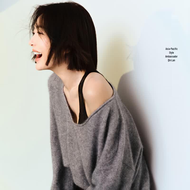 MO&Co. Women's Raccoon Wool Blend V-Neck Sweater