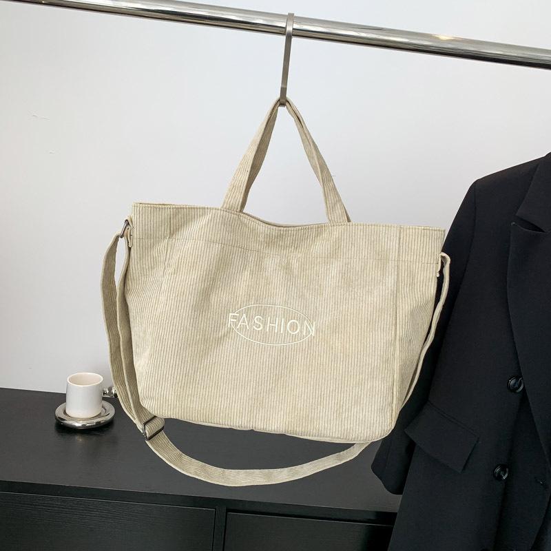 

Сумка великої місткості жіноча 2024 весна нова корейська версія вельветова сумка на плече повсякденна сумка-месенджер для студентів хакі