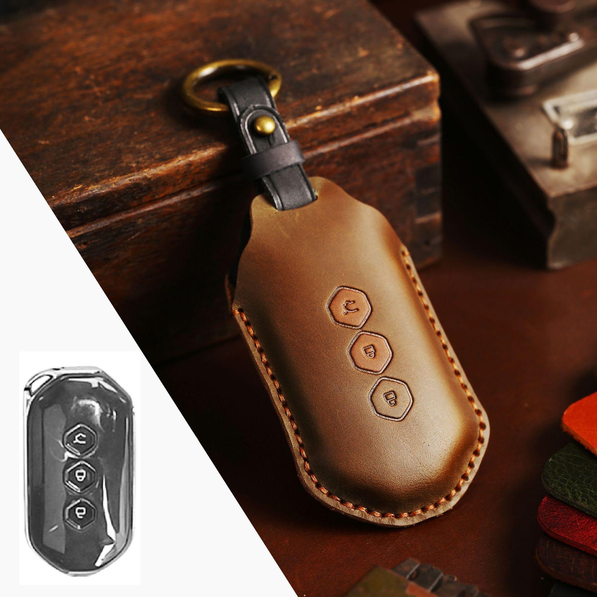 

The key cover is suitable for Wuling key bag, Capgemini Crazy Horse leather, handmade all-inclusive leather car key bag. коричневый