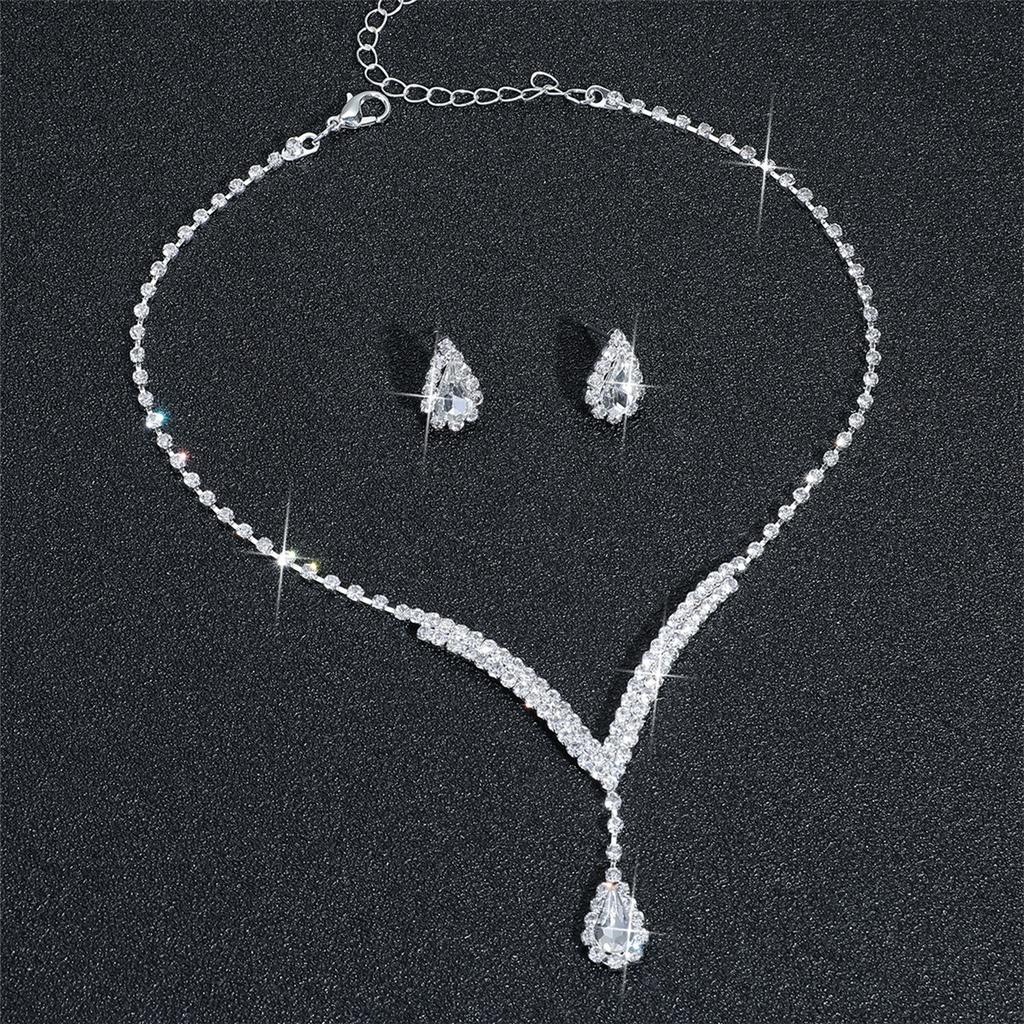 Luxury High-end Super Flash Rhinestone Necklace Earrings Set, Fashionable Zircon Stud Earrings Collarbone Chain, Bridal Jewelry.