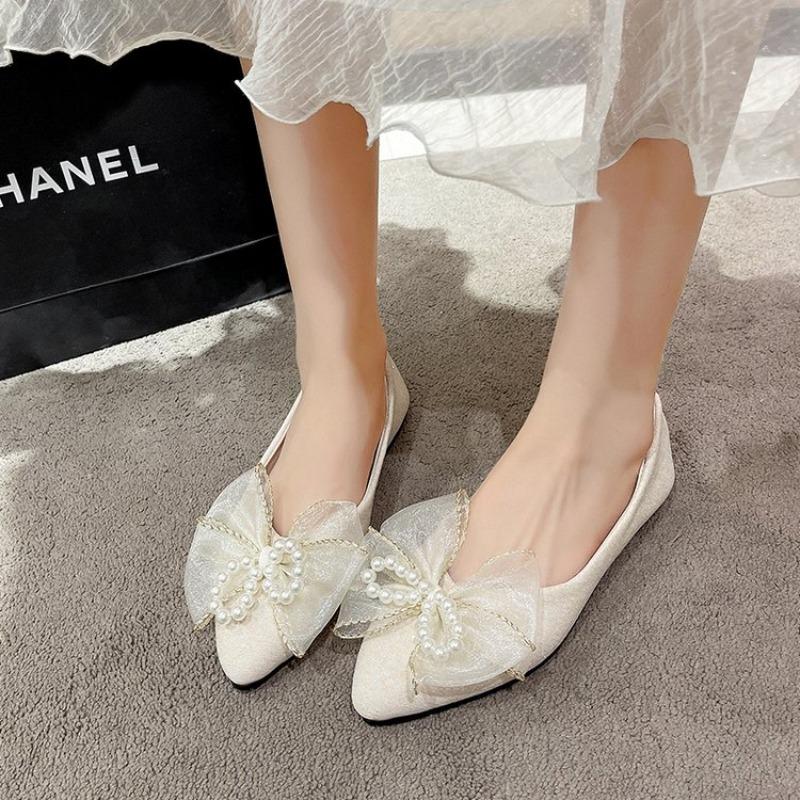 Fashion Women's Fashion Flat Shoes Autumn New Pointed Head Shallow Mouth Beaded Butterfly Knot Soft Sole Non-slip Low Top Single Shoes