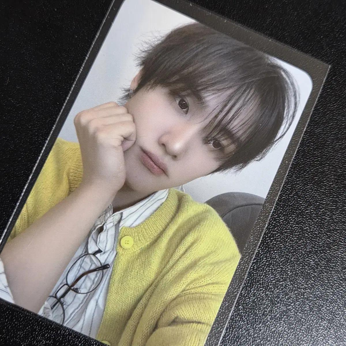 

Theboyz Popup Store Lucky Draw 30,000 Won Photocard Jacob