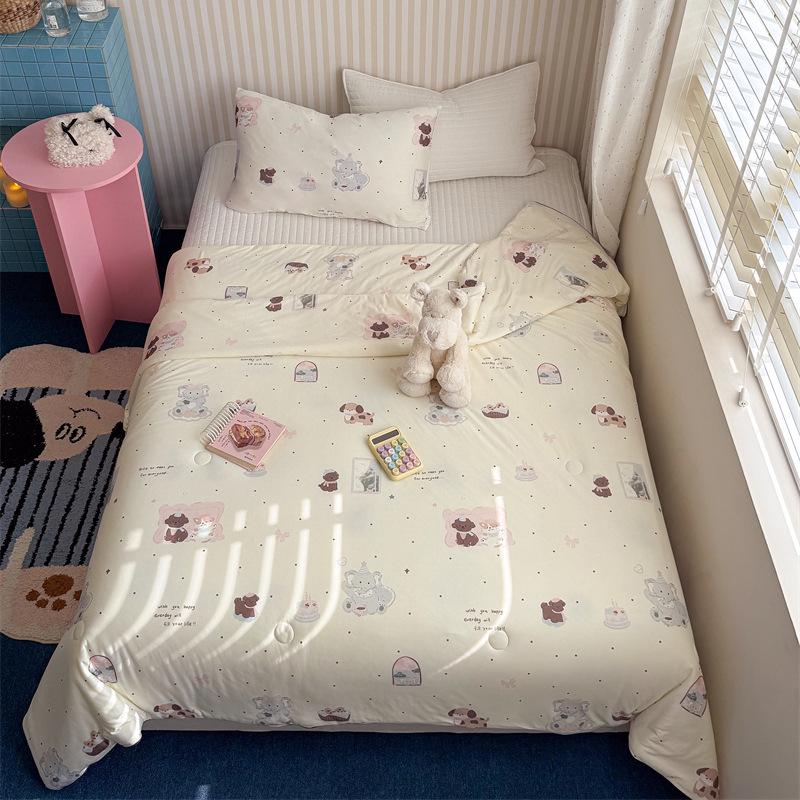 A-Class Milk Cotton Soy Fiber Summer Cool Quilt: Machine Washable for Dorms & Kids, Perfect for AC Use