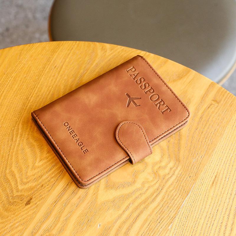 

2025 Винтажный кожаный зажим для паспорта Простой Универсальный Компактный Отделение для хранения карт Многофункциональный кошелек Защитный чехол для банковских карт светло-коричневого