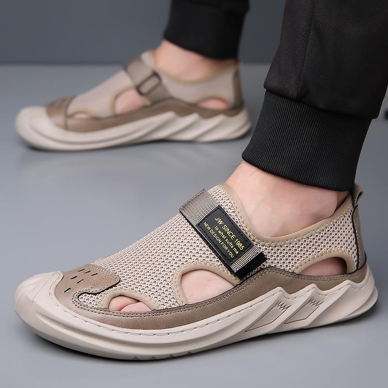 Men's Shoes Summer Breathable Mesh Shoes Outer Wear Sports Leisure Hole Shoes Men's Mesh Shoes Sports Sandals Men