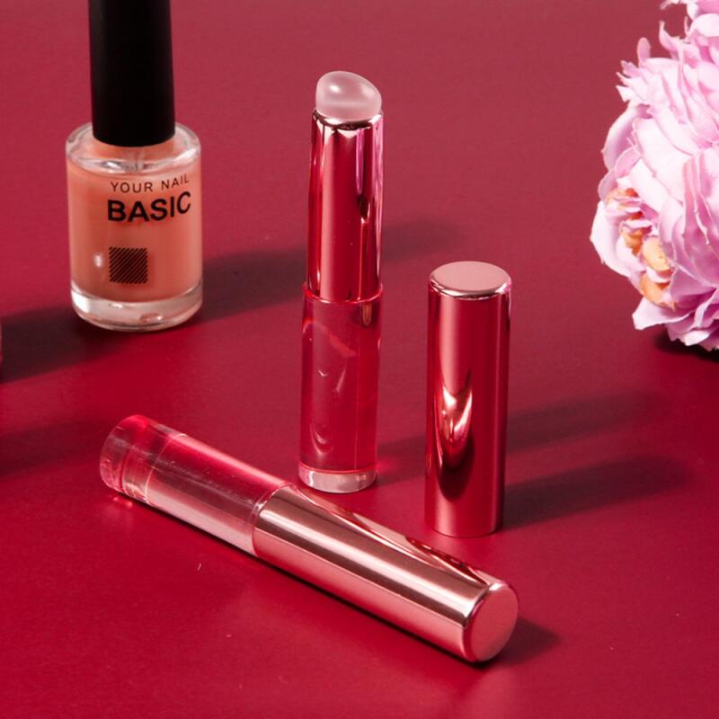 1 x Lip Smudge Lip Stick (choose one color) white