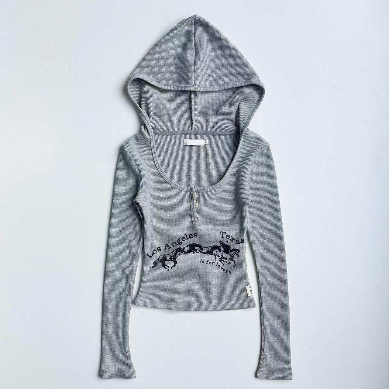 

Корейская приталенная вафельная футболка с капюшоном, граффити, буквы, U-образный вырез Small серый