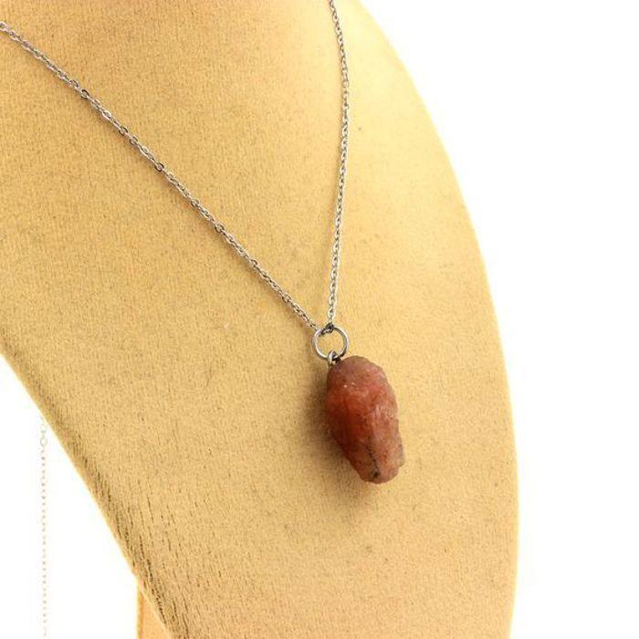 Pierres et Minéraux. Collier Pierre de Soleil d'Oregon brut. 12.08 ct. Oregon, USA.