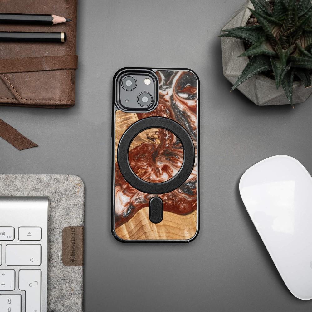 Bewood Unique case for iPhone 13 Mini - Planets - Venus with MagSafe