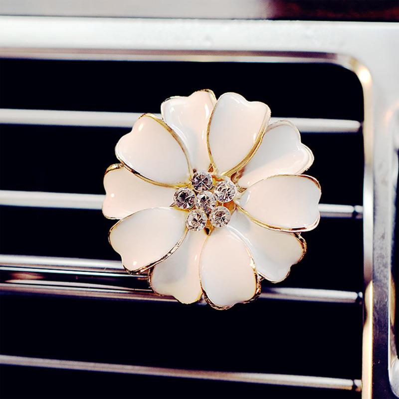 Car Air Outlet Fragrant Perfume Clip Air Freshener Diffuser Universal Exquisite Diamond Car Air Conditioning Air Clip
