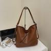 Retro large-capacity commuter backpack women's autumn new niche casual tote bag crossbody shoulder backpack