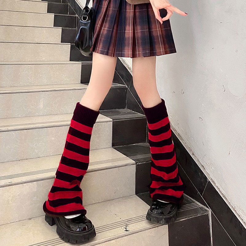 Autumn Winter Retro American Style Black White Stripe Warm Wool Loose Wide Leg Socks Harajuku JK Hot Girl Leg Warmers
