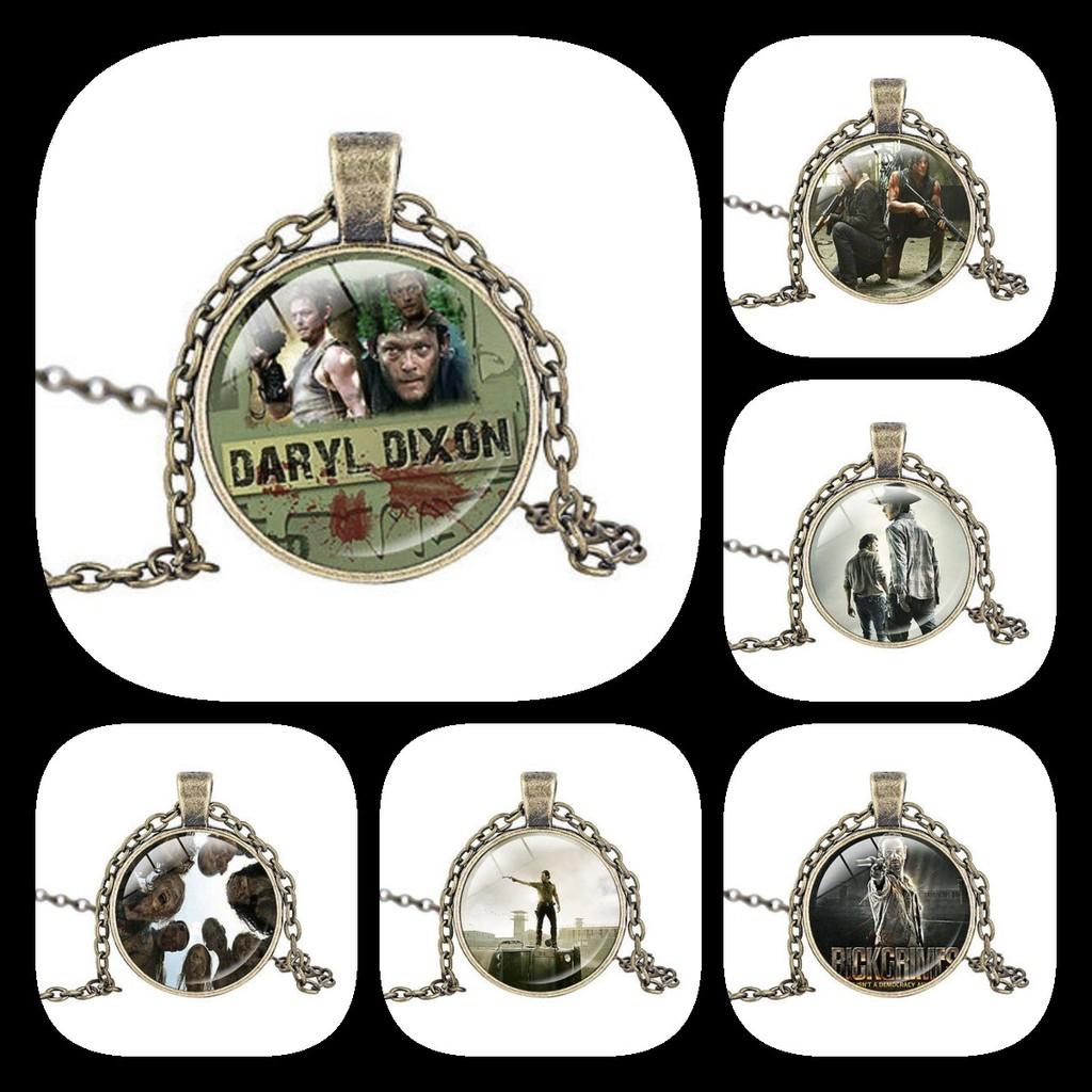 Elegant Geometric Pendant Necklace For Women With Shiny Artificial Crystal Charm