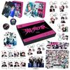 Stray Kids Cutie cadou Rock-Star, Set de produse (Carduri Lomo, Suport de birou, Cheiță cu membru, Șnur, Stickere, Bandă adezivă) Cadou Kpop pentru fanii Stay