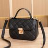 Bag women's new trendy bag women's texture versatile messenger bag fashionable retro diamond square bag women